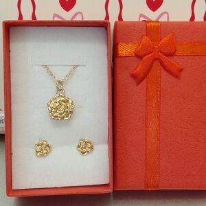 Gold Rose Jewelry Set